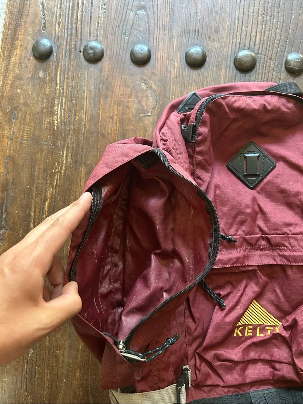 Vintage Kelty Redwing Burgundy and Black Hiking Backpack